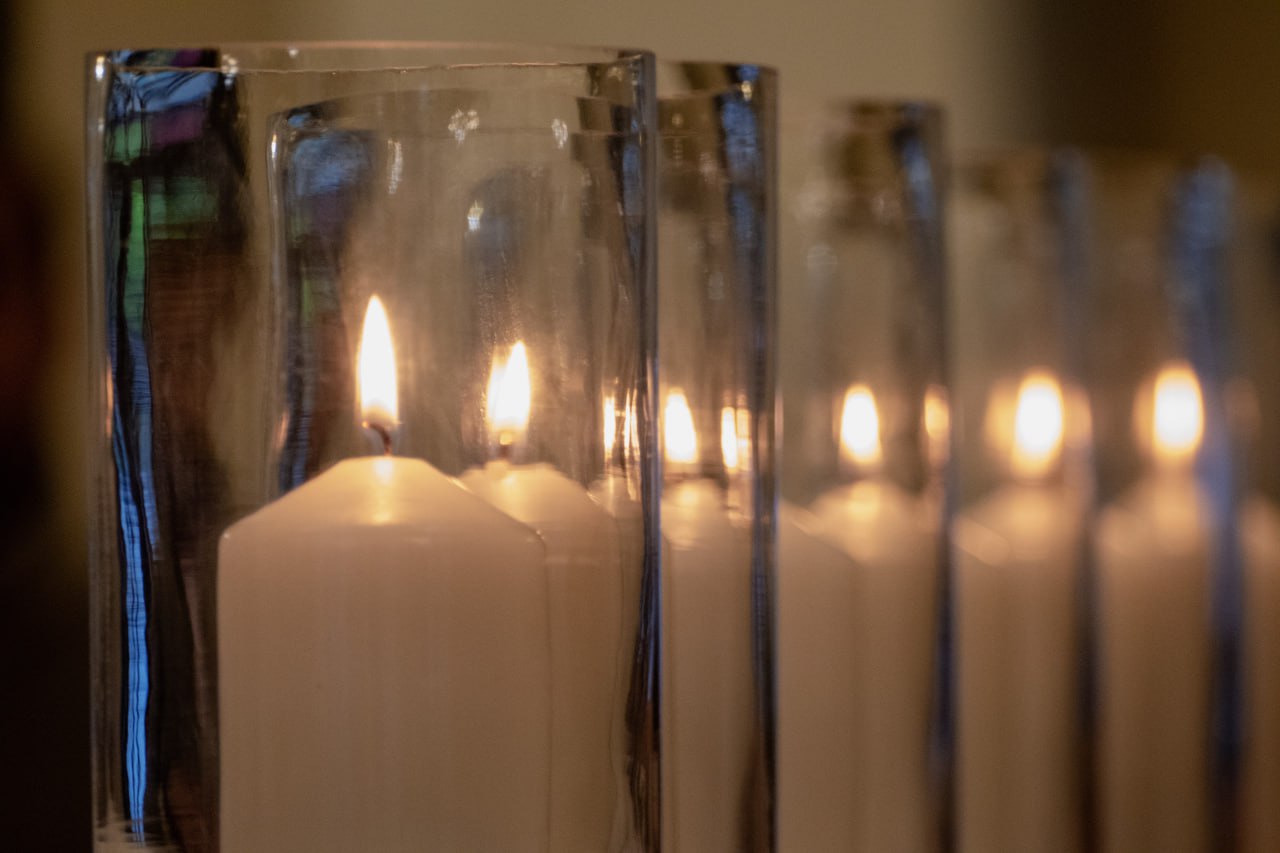 В Томской хоральной синагоге прошел вечер-реквием, приуроченный к Международному дню памяти жертв Холокоста В Томской хоральной синагоге прошел вечер-реквием, приуроченный к Международному дню памяти жертв Холокоста