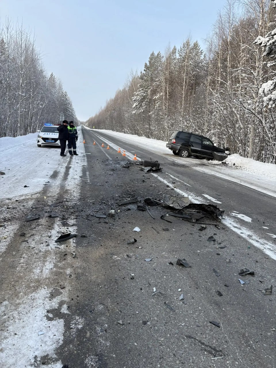 27 января 2026 года на 10 километре автодороги «Стрежевой-Нижневартовск», произошло столкновение встречных автомобилей 27 января 2026 года на 10 километре автодороги «Стрежевой-Нижневартовск», произошло столкновение встречных автомобилей