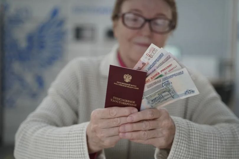 Надбавка за уход до МРОТ может изменить жизнь пожилых и инвалидов