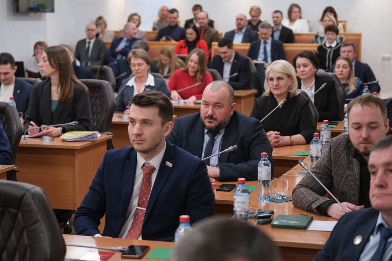 Фоторепортаж с 5-го собрания Думы города Томска VIII созыва Фоторепортаж с 5-го собрания Думы города Томска VIII созыва