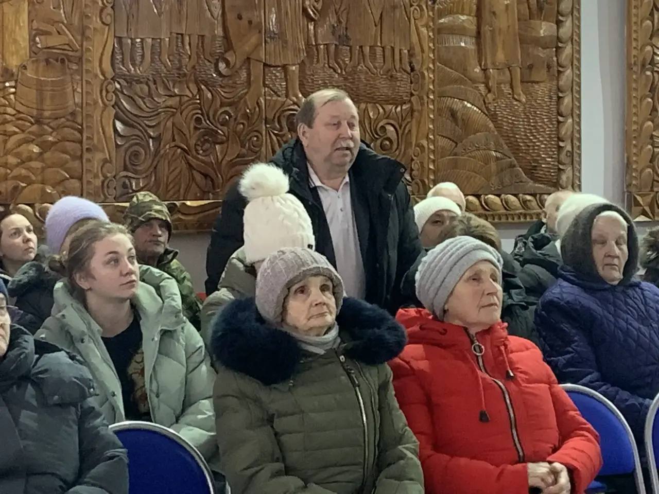 Первый заместитель прокурора Томской области Иван Ткаченко провел выездной личный прием жителей села Леботер Чаинского района Первый заместитель прокурора Томской области Иван Ткаченко провел выездной личный прием жителей села Леботер Чаинского района