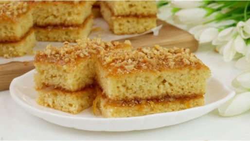 Пирог с вареньем: быстрое лакомство, которое украсит любой стол