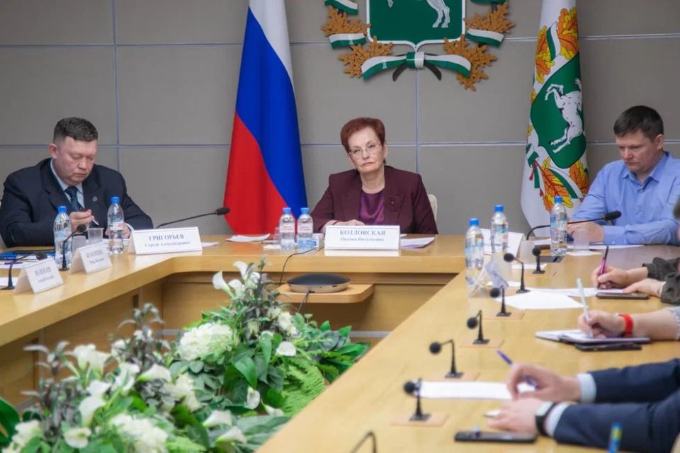 ������ � �������������� �������, ����������, ��������� � ������ ��������, ������������� � ���������� ����� � ��������, ������������ � ��������������� �������� ���������������� ������ ������� ������������ ������������:...