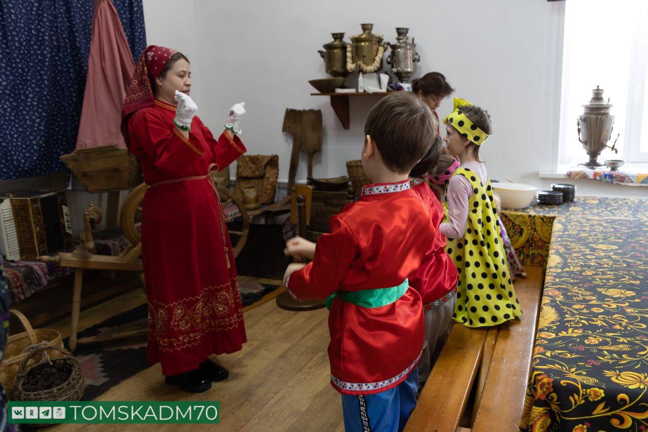 Празднование Масленицы в Томске в самом разгаре Празднование Масленицы в Томске в самом разгаре