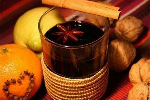 Теплый уют без алкоголя: как приготовить идеальный безалкогольный глинтвейн