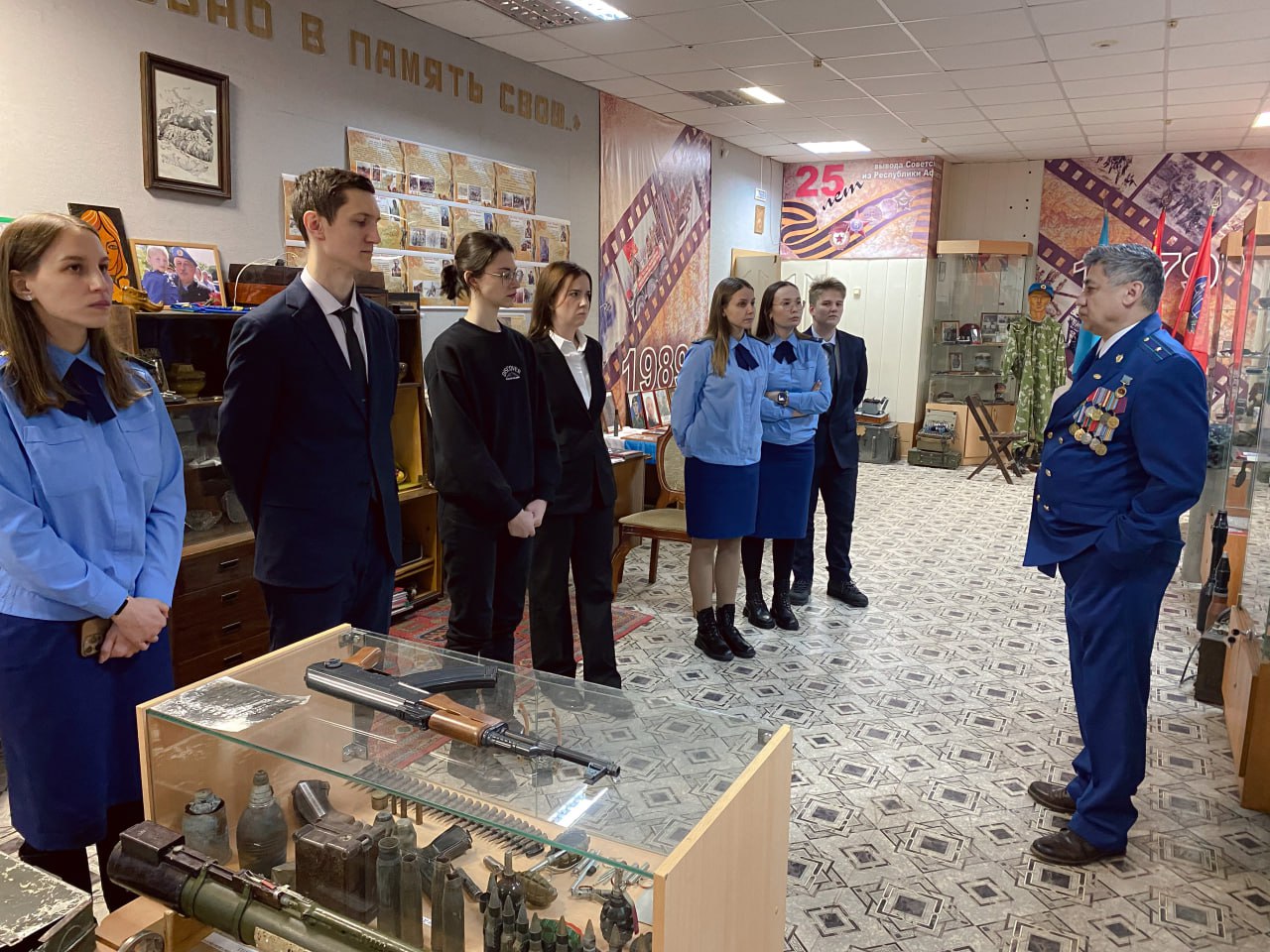 1 318111 Работники прокуратуры Томской области посетили музей «Боевая слава северчан» 1 318111 Работники прокуратуры Томской области посетили музей «Боевая слава северчан»
