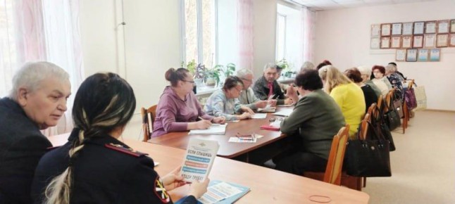 � ������ ������������� �������������-���������������� ��������, ������������ �� ��������������� �����������������, ��������� ��������������� � ���������������� ������� ��������� ������ ��������������� ����������� ����� ����...