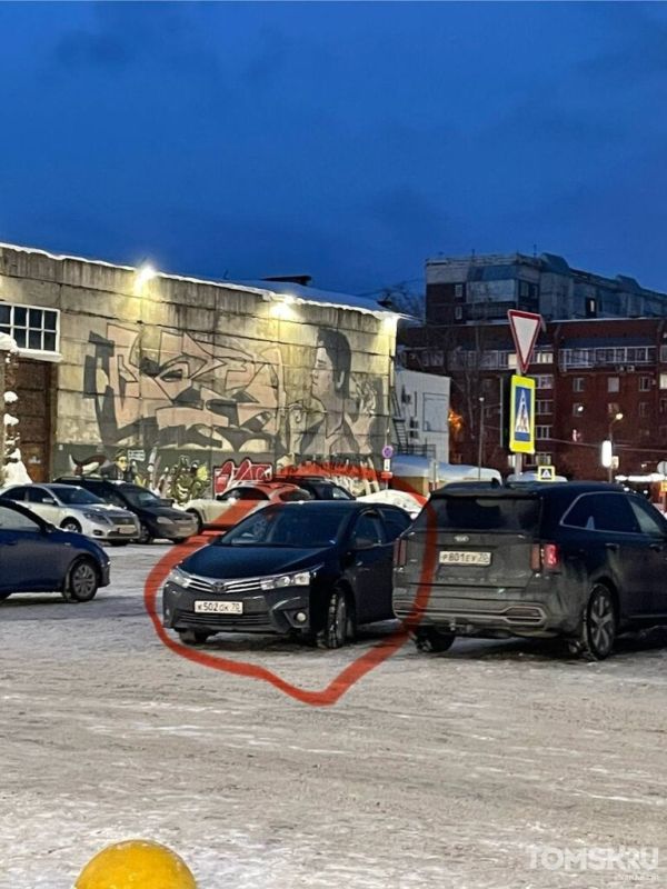 Мастера томской парковки: захваченные «зебры» или перекрытые проезды