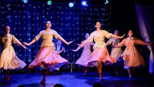 Дмитрий Махиня: Поздравил сегодня наш томский театр фольклора «Разноцветье» с юбилеем