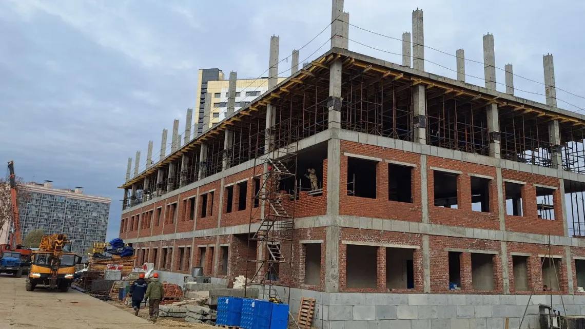 Стало известно, когда завершится строительство поликлиники в Зеленых Горках Томска