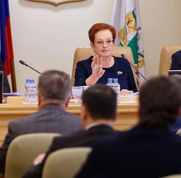 Единоросс Оксана Козловская, возглавляющая законодательную думу Томской области с 2011 года, не будет избираться в новый состав регионального парламента