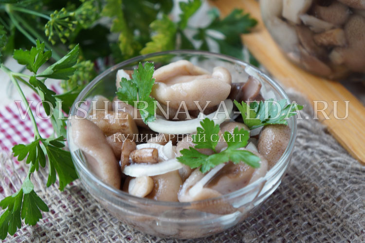 Приготовьте маринованные маслята на зиму: вкусно и легко