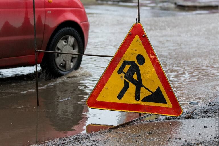 Кольцо на Фрунзе наконец-то взялись чинить