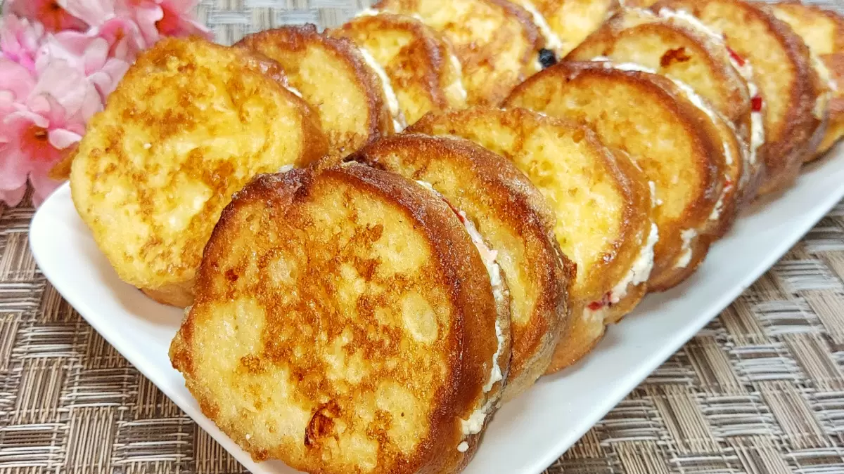 Нежные творожные лакомства с батоном для завтрака