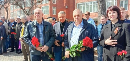 ������ ������� ������ ������ � ������������ ����������� ������ �� ������������� ���