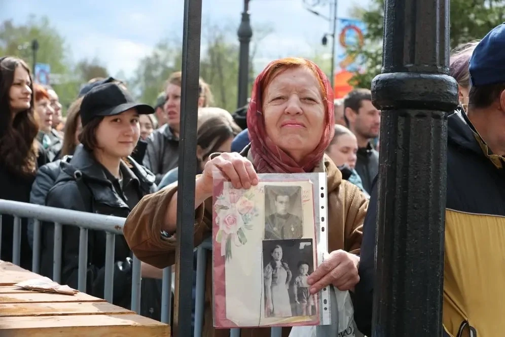 Владимир Мазур: Праздничные мероприятия в День Победы в нашей области прошли без происшествий Владимир Мазур: Праздничные мероприятия в День Победы в нашей области прошли без происшествий