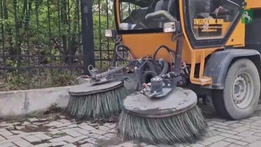 За сутки более 3 км томских дорог очищено от наносного грунта