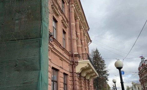 Мэр Томска оценил ход ремонта в здании художественной и музыкальной школы на Ленина