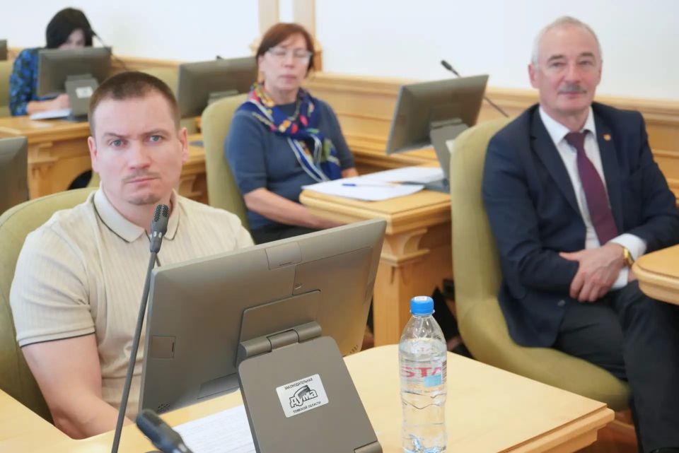 Депутаты предлагают дополнить Стратегию развития региона инфраструктурными проектами Депутаты предлагают дополнить Стратегию развития региона инфраструктурными проектами