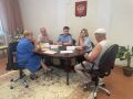 Исполняющий обязанности прокурора Кожевниковского района Томской области Дмитрий Елисеев провел выездной прием участников специальной военной операции и членов их семей