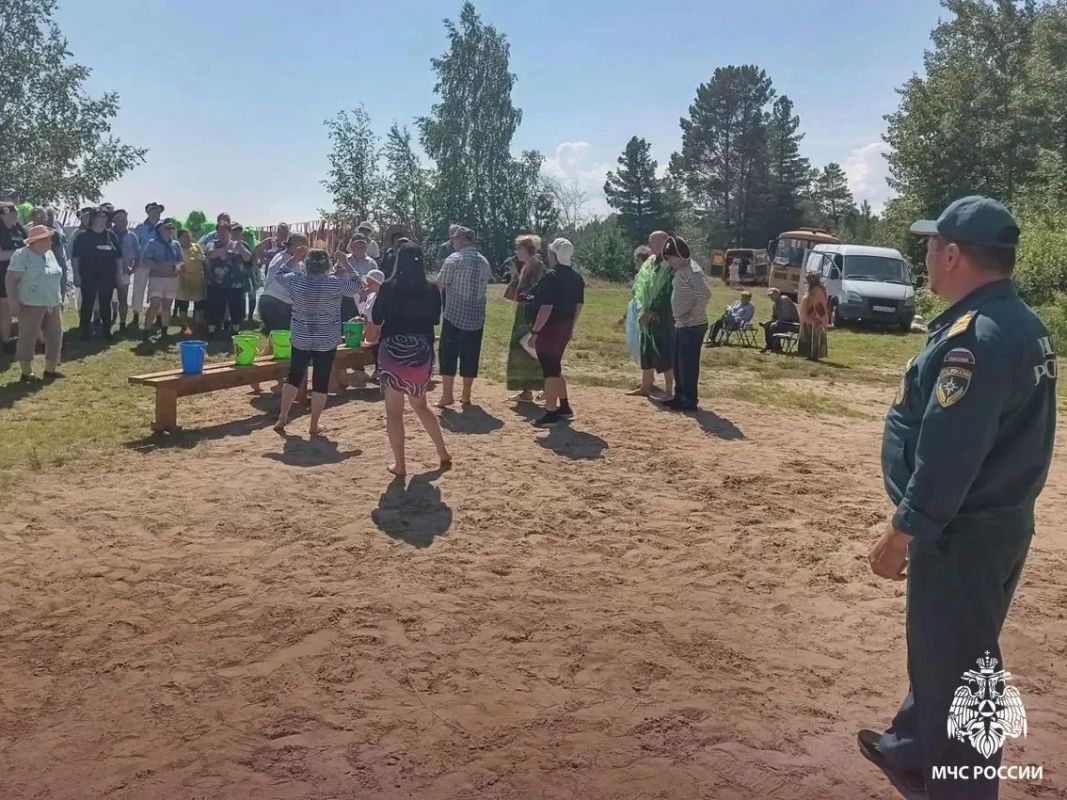 Праздник у воды без происшествий Праздник у воды без происшествий