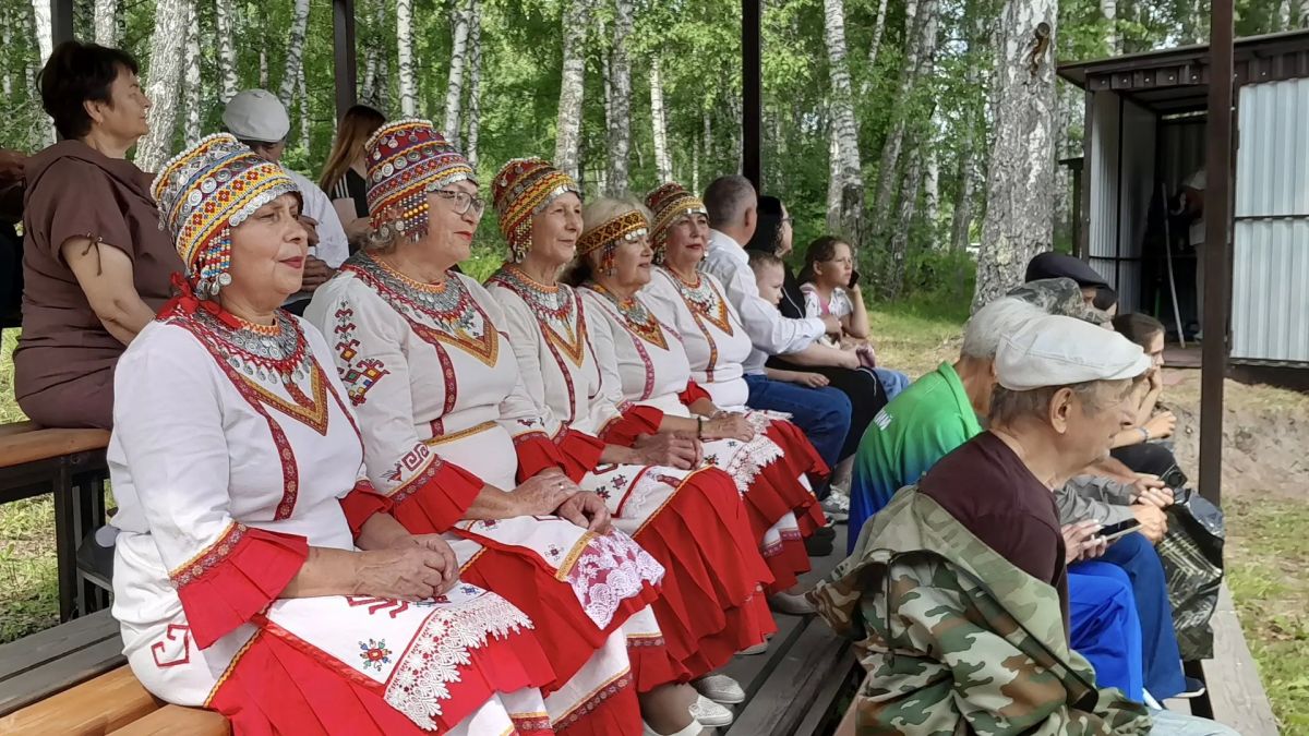 Владимир Мазур: Сегодня Молчановский район уже шестой раз принимает Фестиваль активного долголетия Томской области Владимир Мазур: Сегодня Молчановский район уже шестой раз принимает Фестиваль активного долголетия Томской области