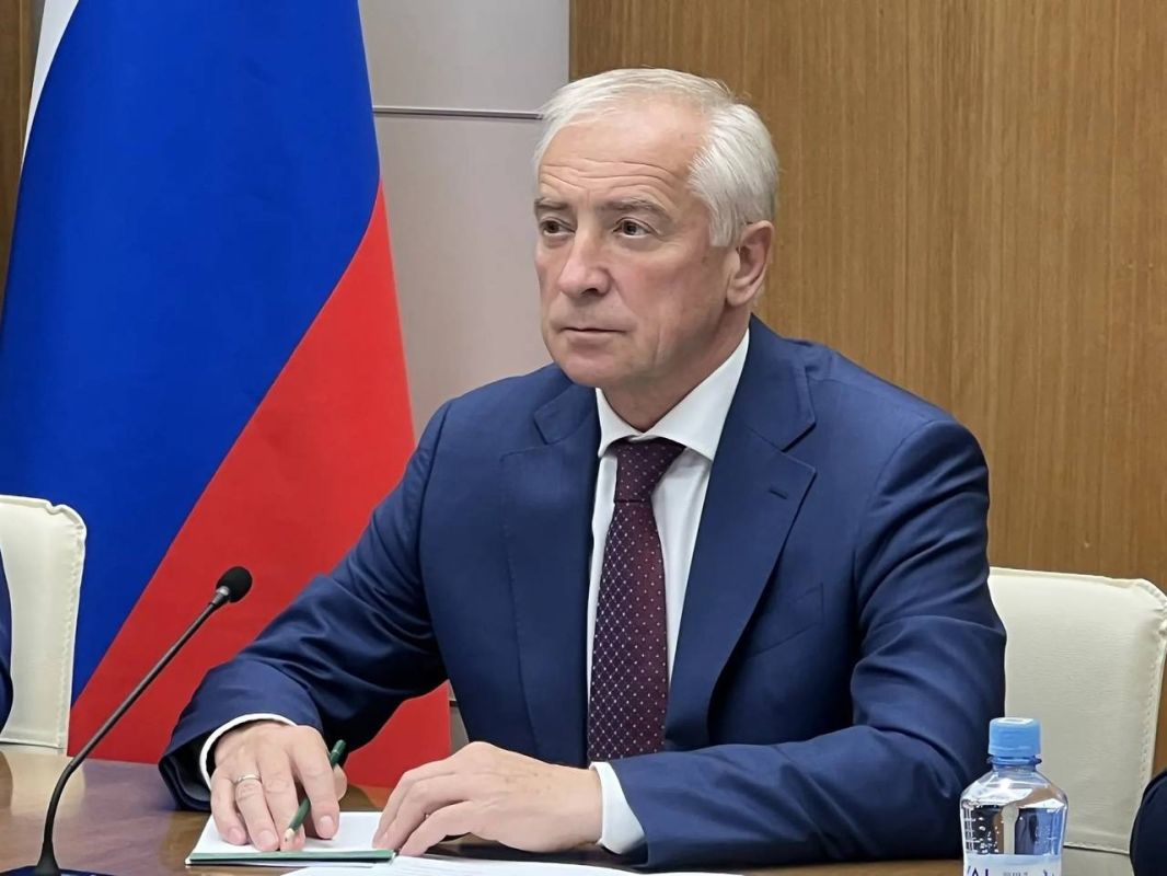 Губернатор Владимир Мазур принял участие в совещании по подготовке регионов Сибири к отопительному сезону Губернатор Владимир Мазур принял участие в совещании по подготовке регионов Сибири к отопительному сезону