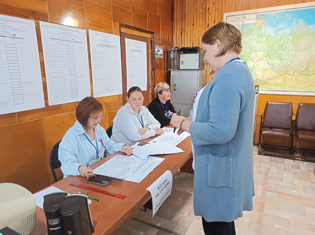 Начался второй день голосования Начался второй день голосования