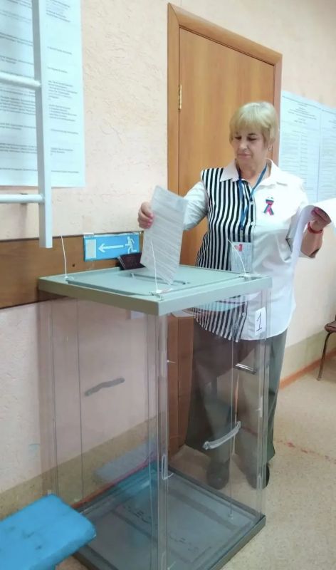 Начался второй день голосования Начался второй день голосования