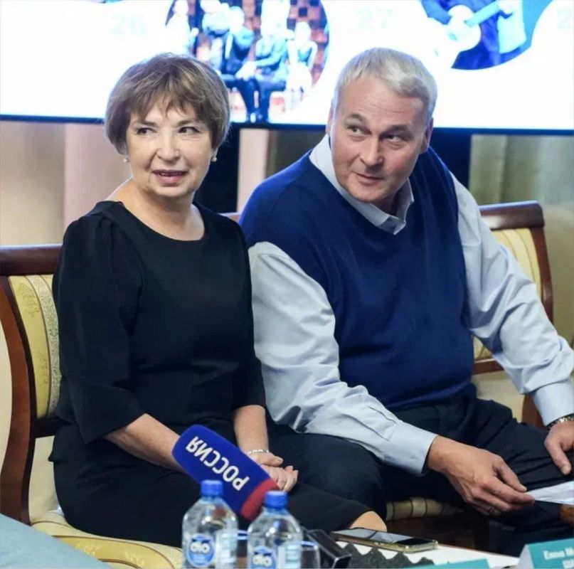 В Томском театре драмы дан старт межрегиональной программе «Большие гастроли» В Томском театре драмы дан старт межрегиональной программе «Большие гастроли»