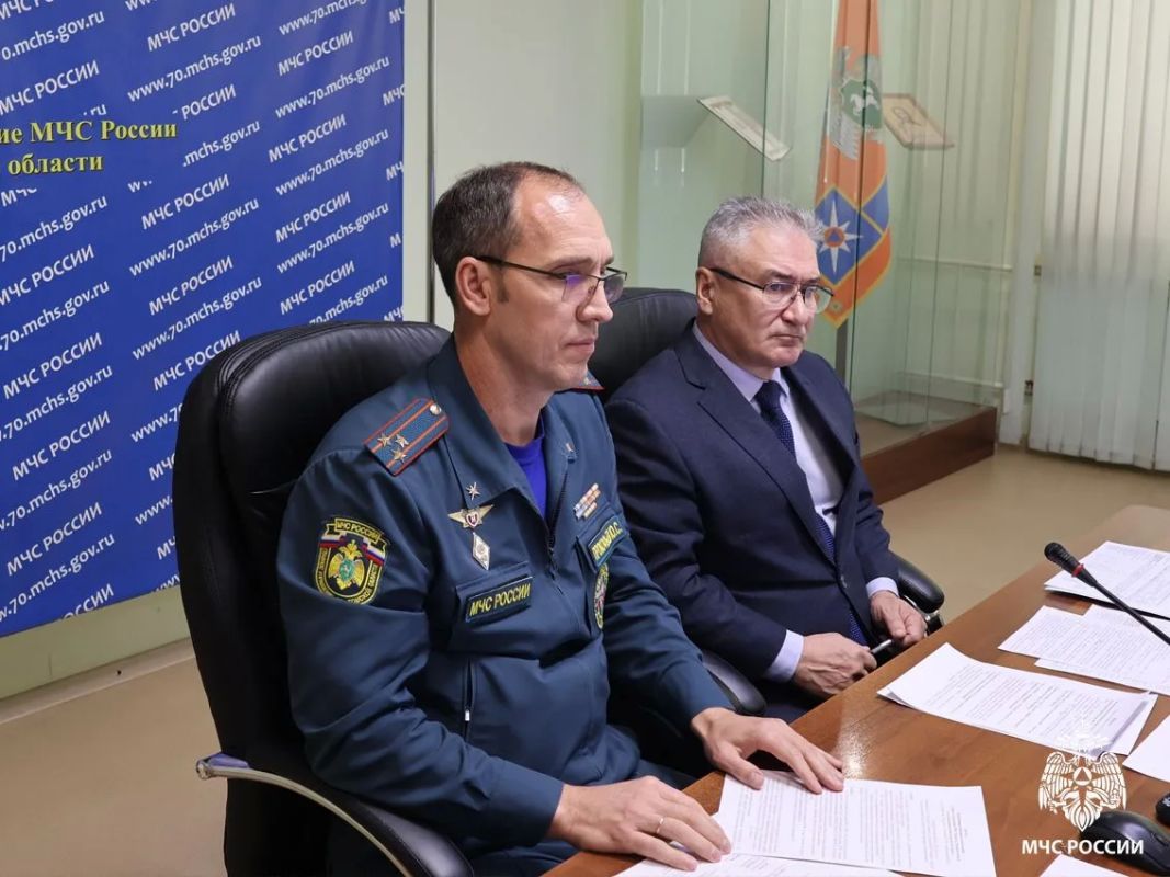 В Томской области проходят командно-штабные учения по ликвидации ЧС на объектах топливно-энергетического комплекса В Томской области проходят командно-штабные учения по ликвидации ЧС на объектах топливно-энергетического комплекса