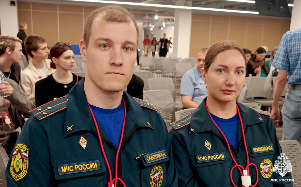 Начальник 34 пожарно-спасательной части из села Александровского вышел в финал Всероссийского конкурса наставников «Быть, а не казаться!» в номинации «Наставник на службе» Начальник 34 пожарно-спасательной части из села Александровского вышел в финал Всероссийского конкурса наставников «Быть, а не казаться!» в номинации «Наставник на службе»