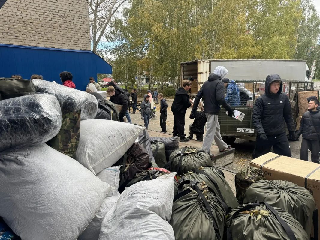 Владимир Мазур: Сегодня четвёртая годовщина воссоединения Донецкой и Луганской народных республик, Запорожской и Херсонской областей с Россией Владимир Мазур: Сегодня четвёртая годовщина воссоединения Донецкой и Луганской народных республик, Запорожской и Херсонской областей с Россией