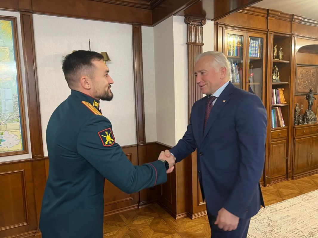 Владимир Мазур: Встретился с нашим земляком – защитником Родины Максимом Валерьевичем Вершининым Владимир Мазур: Встретился с нашим земляком – защитником Родины Максимом Валерьевичем Вершининым