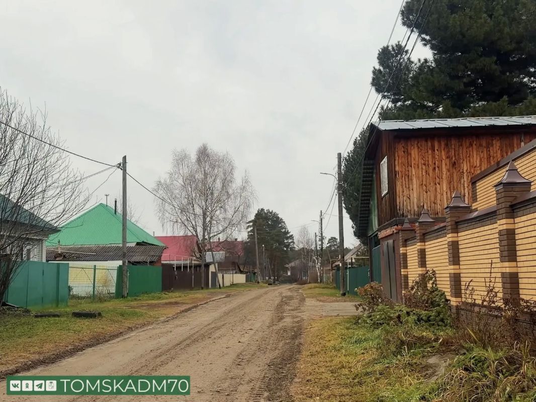 В Тимирязевском устанавливают новые фонари В Тимирязевском устанавливают новые фонари