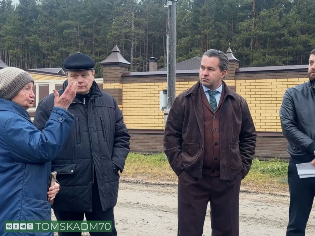 В Тимирязевском устанавливают новые фонари В Тимирязевском устанавливают новые фонари