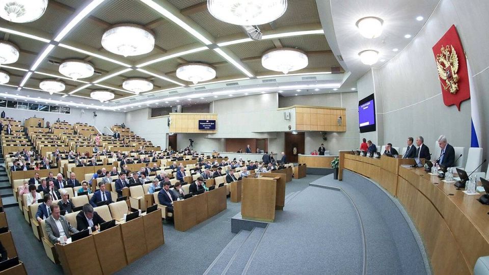 Новые законы в России: что стоит знать с ноября 2025 года