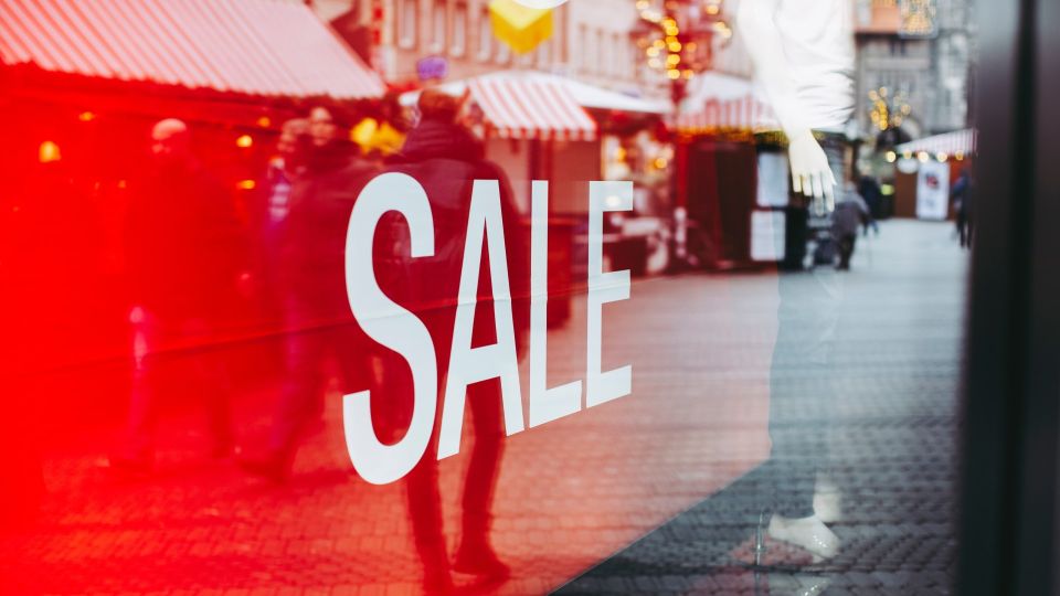 «Черную пятницу» можно не ждать: вот как обманывают доверчивых покупателей