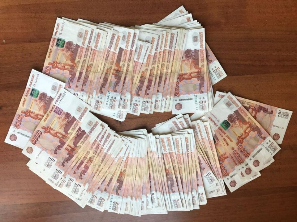 Клиент отсудил у банка 115 тысяч рублей за навязчивый спам