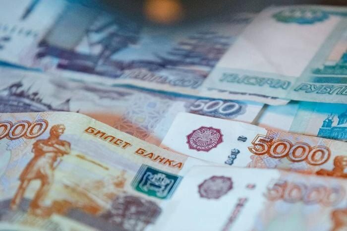 Как получить выплаты за многолетний стаж: что нужно знать