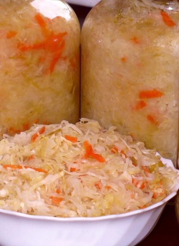 Как правильно квасить капусту для долгого хранения